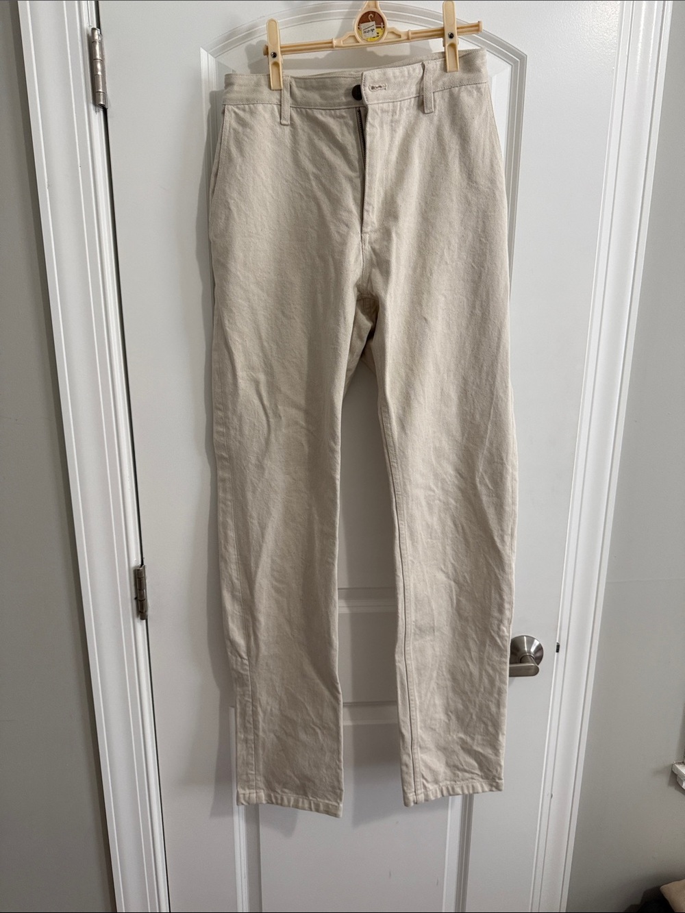 Deveaux Women's Cream Straight-Leg Chinos
